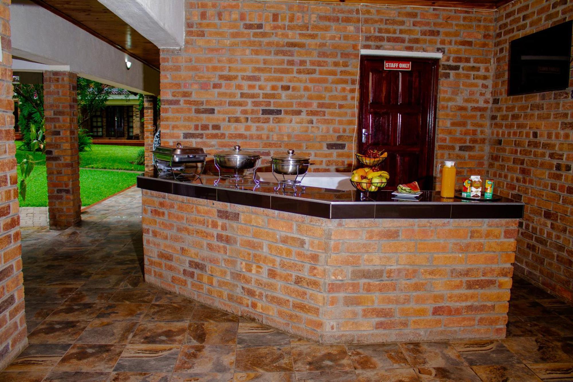 Matilinda Lodge Bulawayo Luaran gambar